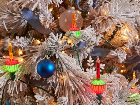 How to Put Lights on a Christmas Tree + What Not to Do When Decorating For Christmas