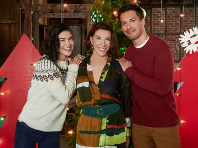 Go Behind the Scenes of 'Designing Christmas' With Hilary Farr