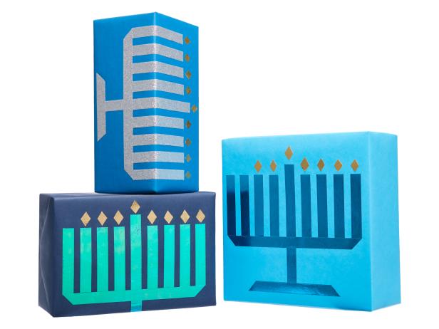 DIY Hanukkah Gift Wrap Idea