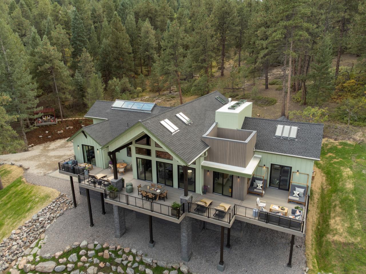 HGTV Dream Home 2023 Complements the Rocky Mountains with Modern, Rugged  Design