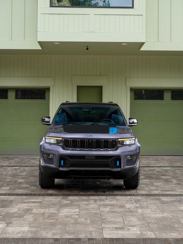 HGTV Dream Home 2023 Front Yard Pictures HGTV Dream Home 2024 HGTV