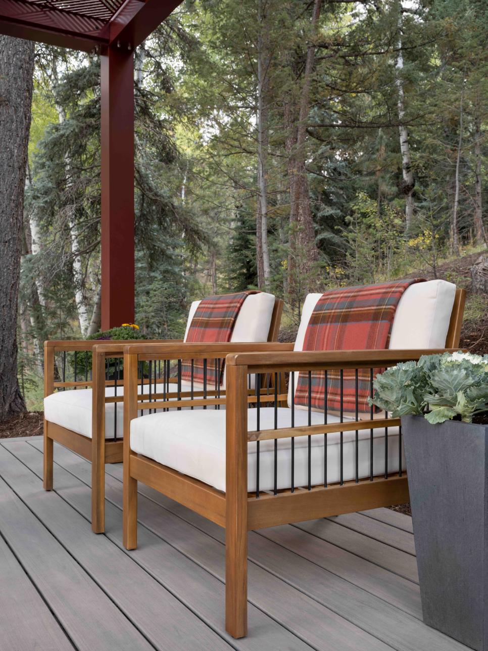Lodge Worthy Seating HGTV