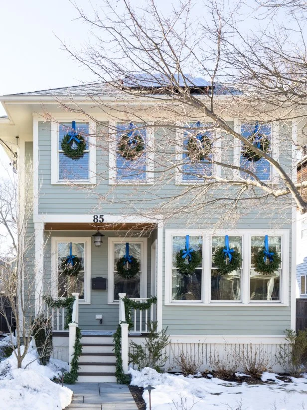 houses dressed for christmas Outdoor Christmas decorations 2024: A guide to 10 more Staten Island holiday house light displays