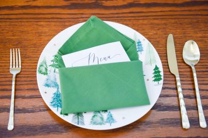 barm tobak samle 10 Ways to Fold Thanksgiving Napkins | Thanksgiving Napkin Folding Ideas |  HGTV