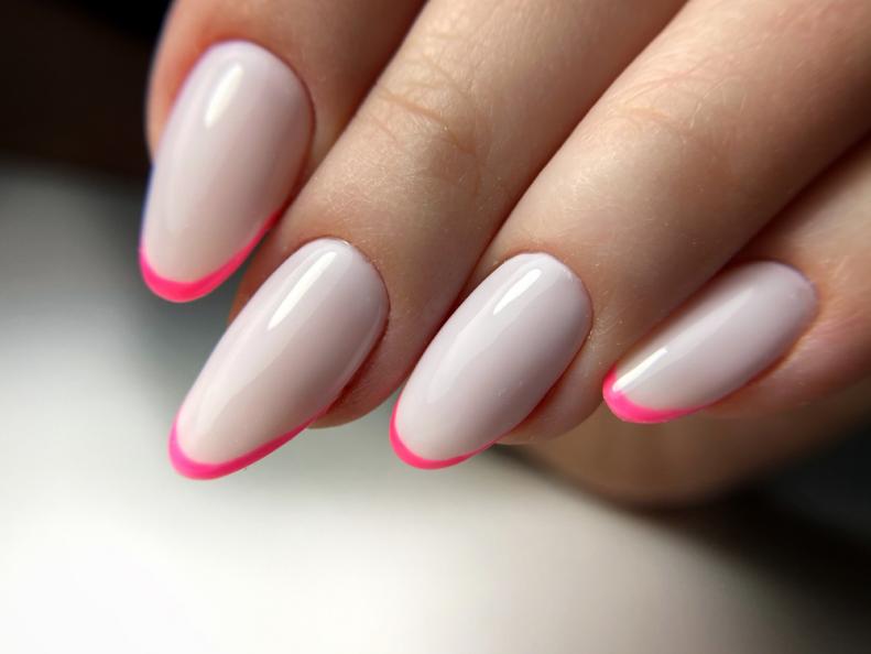 micro french pink nails manicure fingernails 