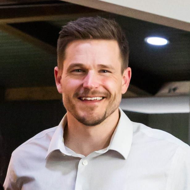 Cole DeBoer Bio HGTV