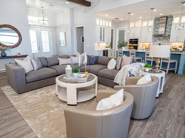 Meet the Hosts of HGTV's '100 Day Dream Home Show,' Mika and Brian ...