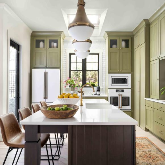 Pick Your Favorite Kitchen HGTV Smart Home 2024 HGTV   1646083609220 