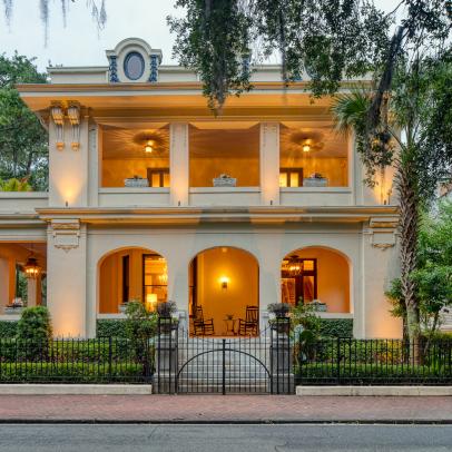 Walker Mansion in Savannah, GA