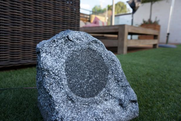 Stone Outdoor Yard Speaker