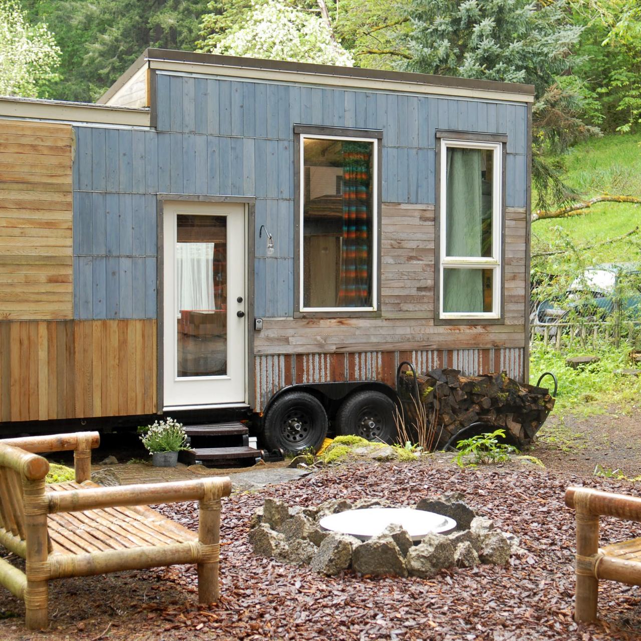 Take a Tour An Oregon Tiny House With Charm to Spare HGTV