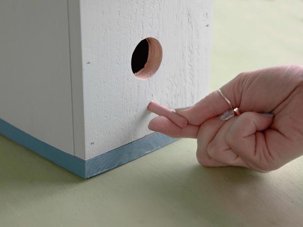 How to Build a Cedar Birdhouse