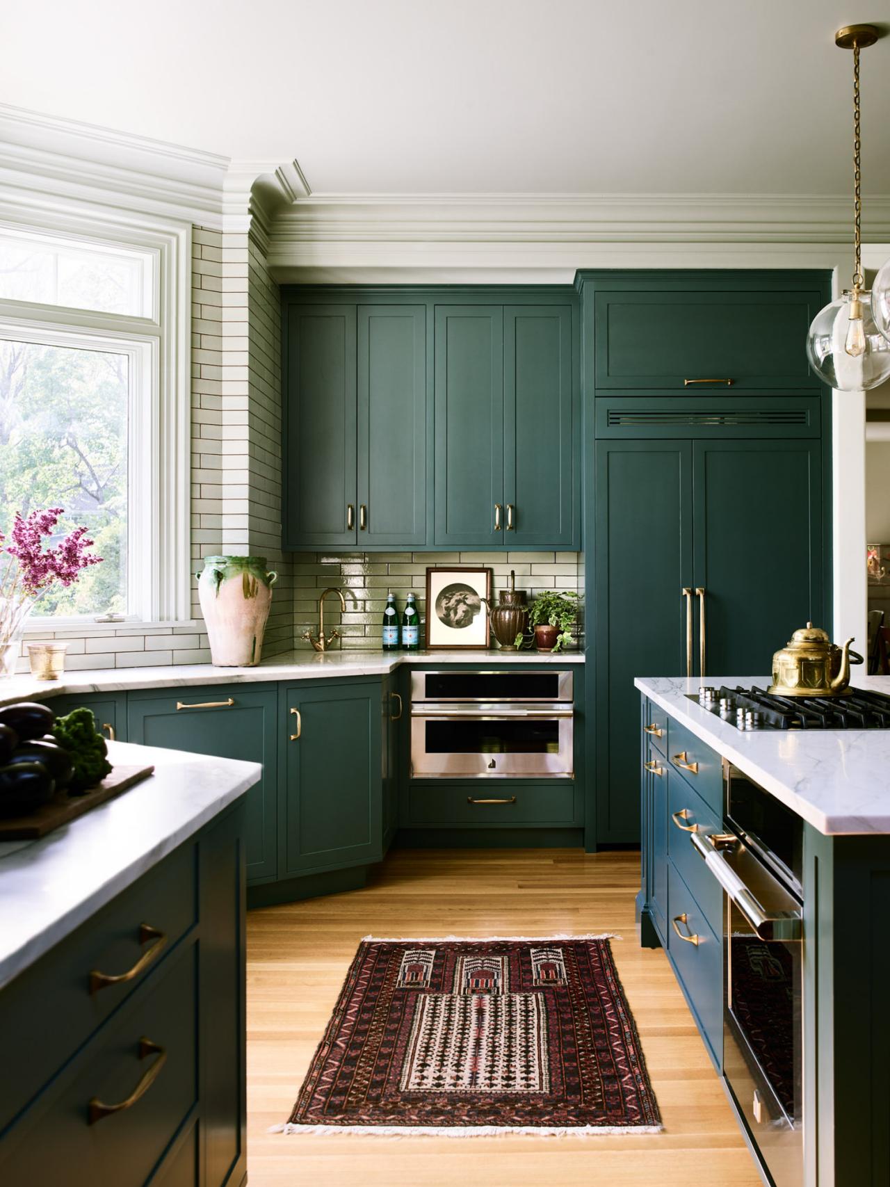 Dark Green Kitchens [Kitchen Trends 2022] — Greenhouse Studio