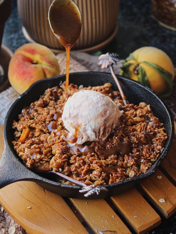 Vegan Apple Crumble Vertical