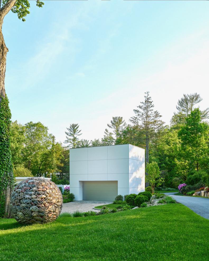 Midcentury Modern Garage