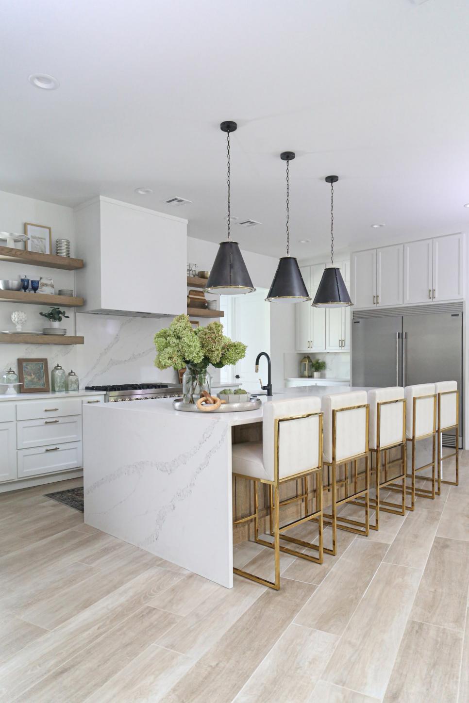 White Glam Kitchen With Quartz Accents | HGTV