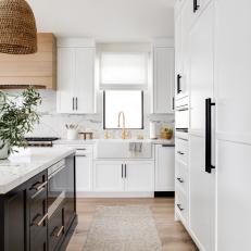 Black and White Transitional Kitchen