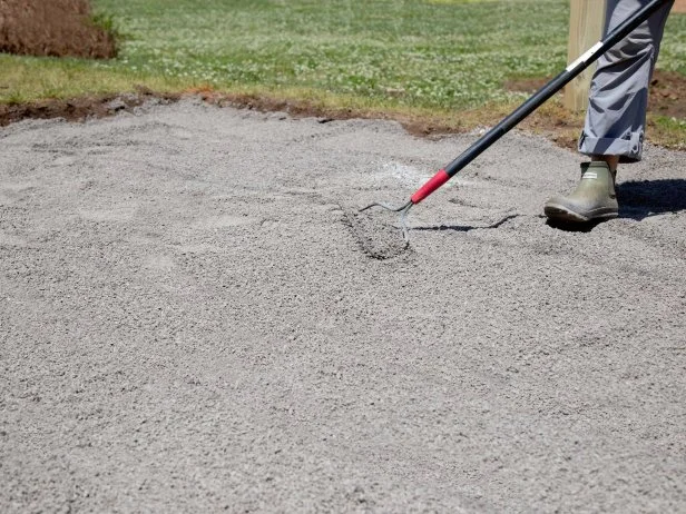 How to Buil a Pea Gravel Patio | HGTV