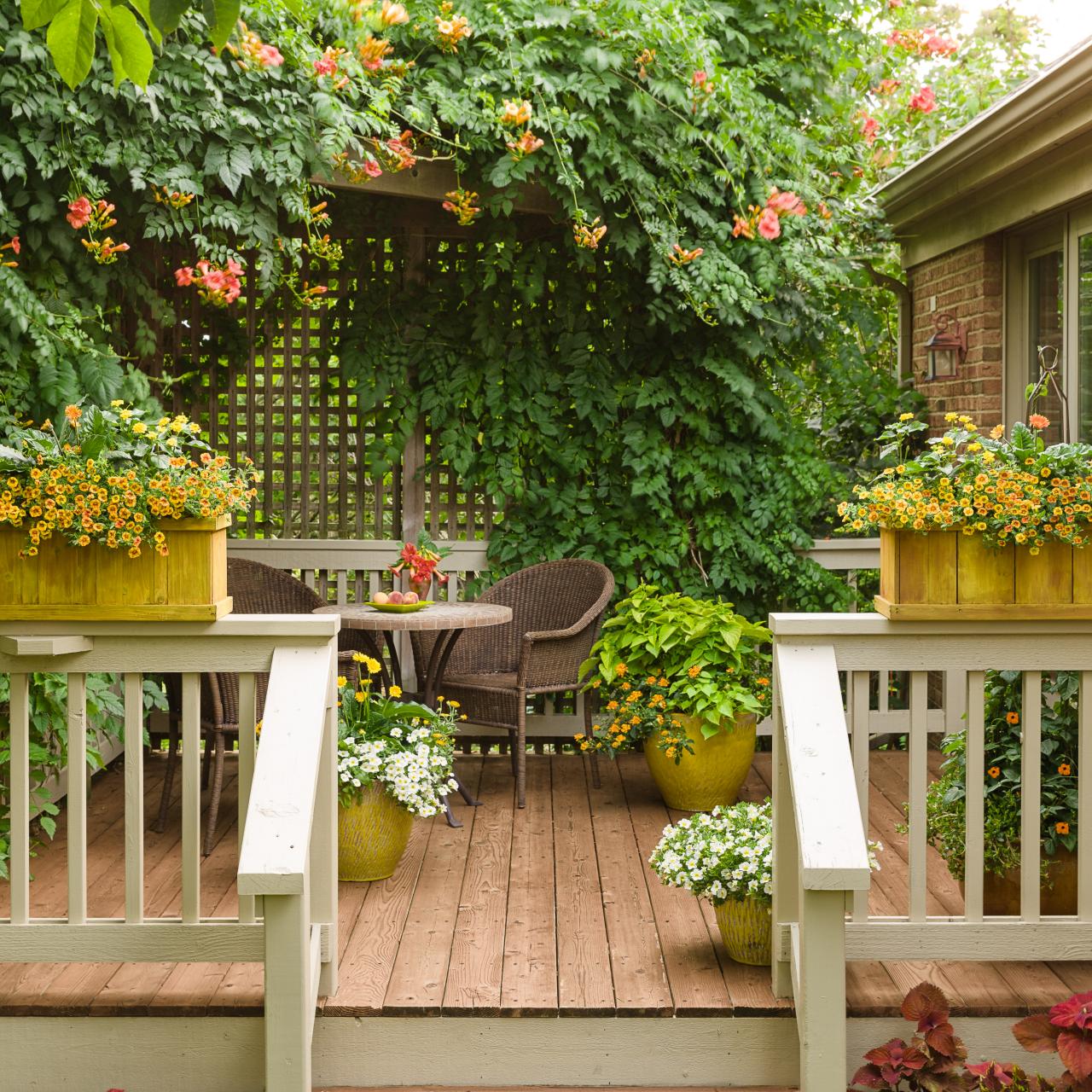 26 Deck Storage Ideas to Organize Your Outdoor Space
