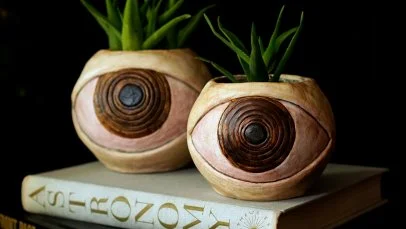 How To Use Clay and DIY Watercolors to Craft Creepy Eyeball Planters | HGTV