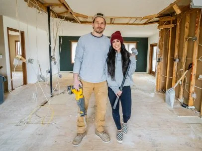 Reality Star Chelsea DeBoer Answers Fans Most Asked Questions Down Home Fab HGTV HGTV