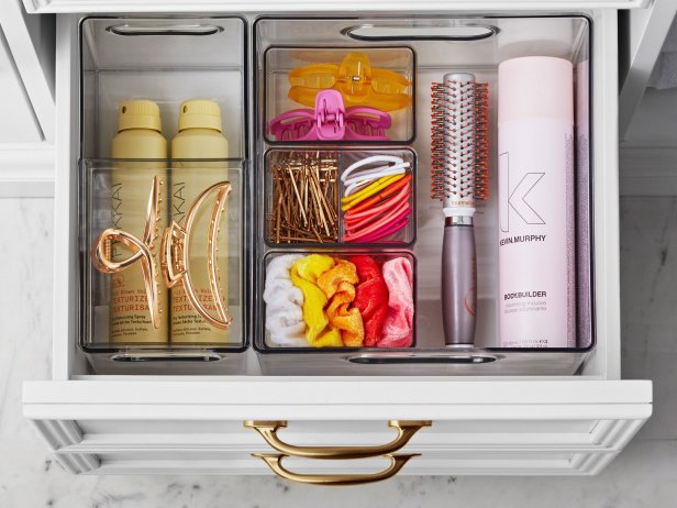 Bathroom Vanity With Organized Drawers