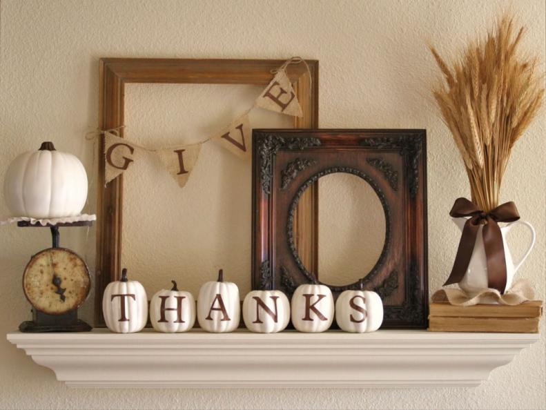 "Give Thanks" on a Fireplace Mantel