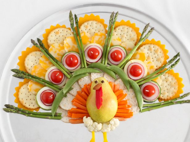 A Thanksgiving Charcuterie Board Made in the Shape of a Turkey | HGTV