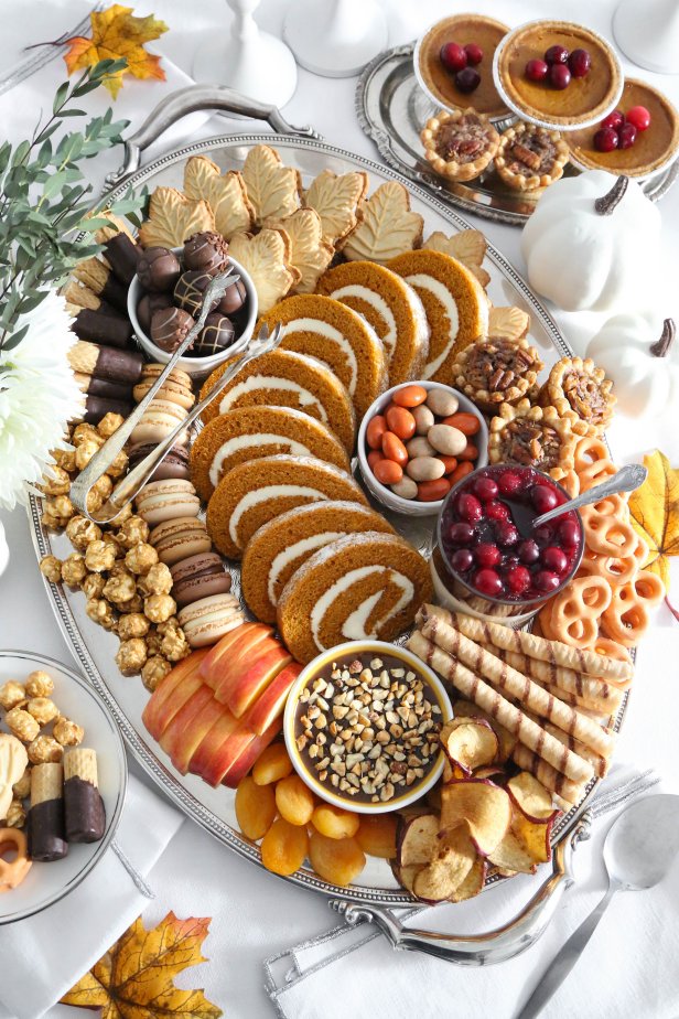 Thanksgiving Dessert Charcuterie Board