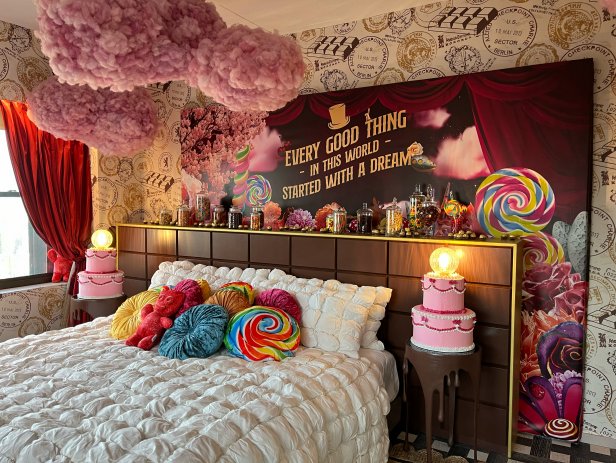 Willy Wonka-Inspired Bedroom With Candy Accessories