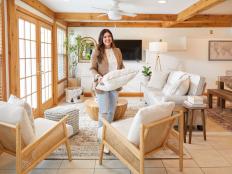 Holly Lauritzen is one half of the husband-and-wife team behind Our Faux Farmhouse (https://ourfauxfarmhouse.com/), a home decor, DIY and lifestyle site that is wildly popular on social media. Together with husband, Brad, and fellow decor-influencers Fariha Nasir of Pennies for a Fortune (https://penniesforafortune.com/) and Danielle Guerrero of Our Nest on Powell (https://www.ournestonpowell.com/), the designer embarked on an epic makeover, reimagining a spacious bungalow in the Berkshires (https://www.vrbo.com/2579114?adultsCount=2&arrival=2023-01-17&departure=2023-01-18&unitId=3149424).    
