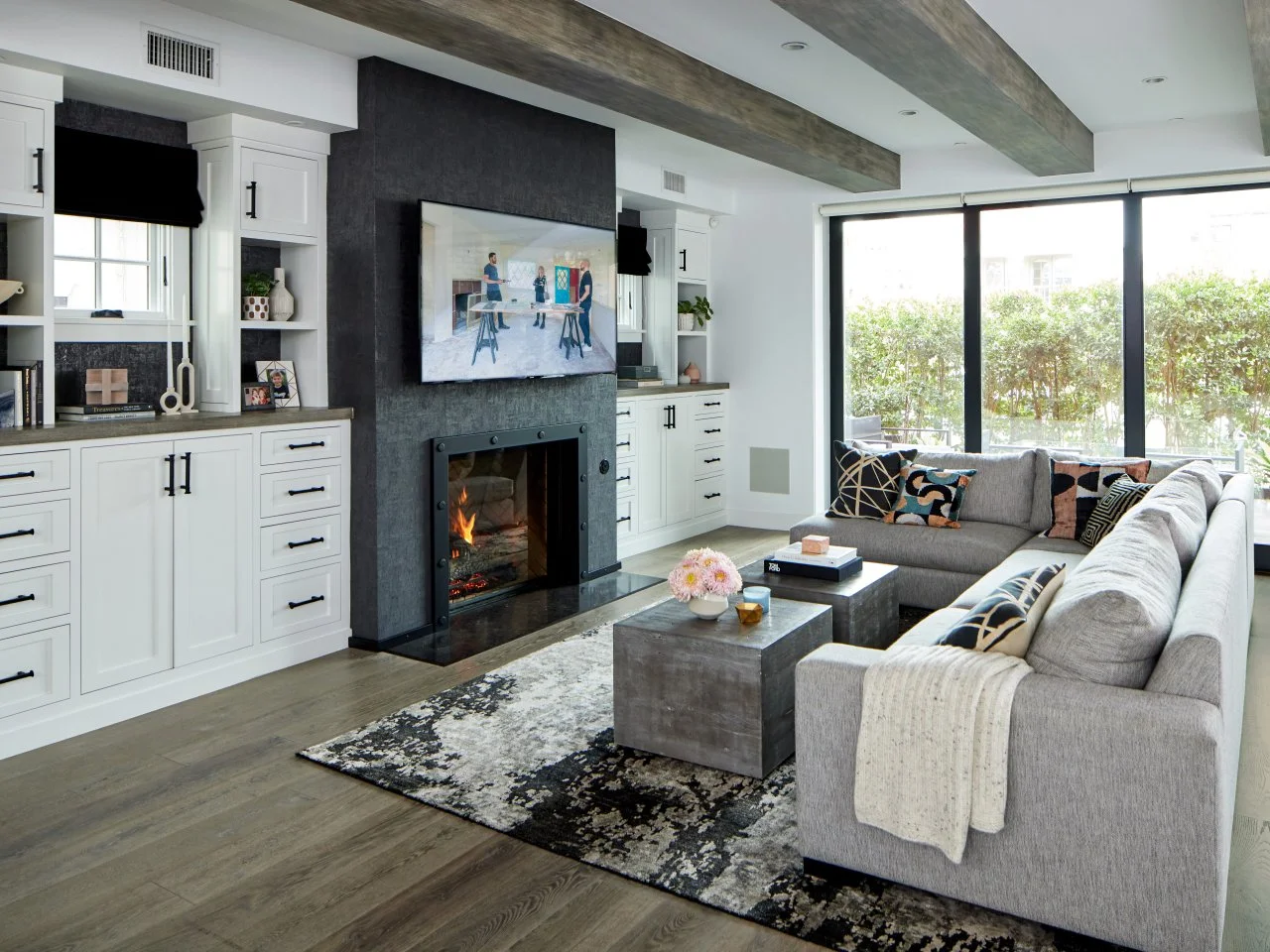 Tour Tarek and Heather Rae El Moussa's California Home | HGTV