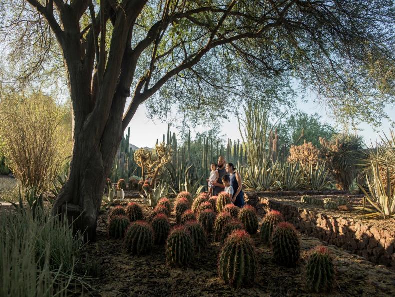 Family at Desert Botanical Garden in Phoenix, Arizona