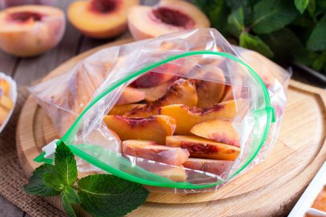 How to Freeze Peaches Whole, Halved, or In Slices