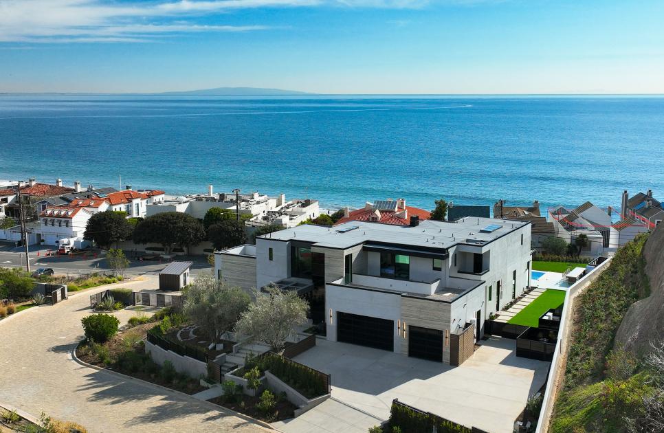 Malibu Beach House With Ocean Views