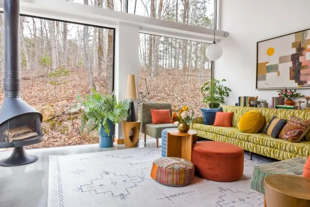 Big Furniture Small Living Room: Maximize Your Space