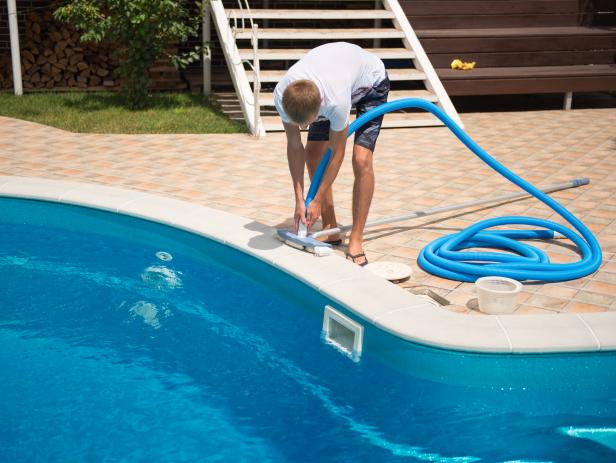 Swimming Pool Cleaning and Maintenance Tips | HGTV