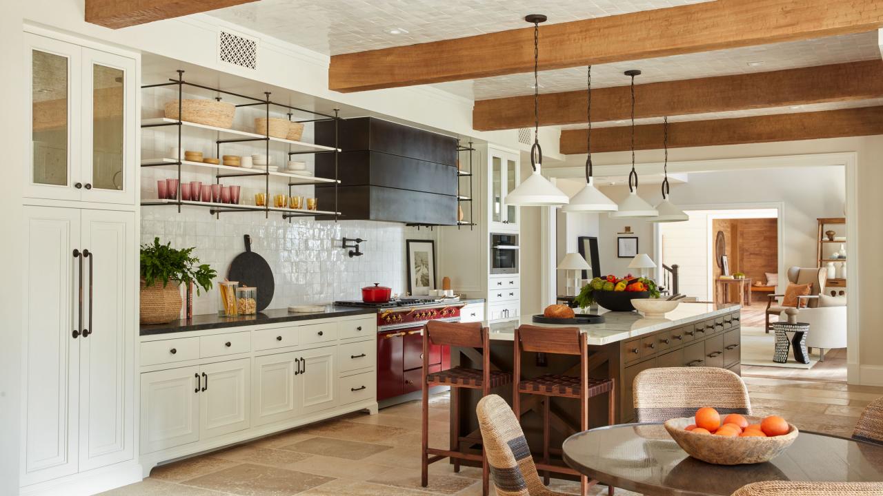 Zillow Learning Center  Country kitchen designs, Country cottage kitchen,  Country style kitchen