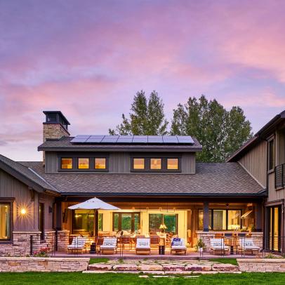 Transitional Style Utah Vacation Home