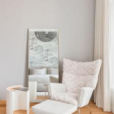 White Modern Sitting Area With Mirror