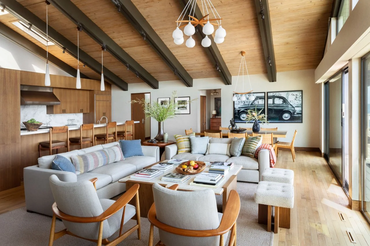 1970s Malibu Beach House Remains True to its Original Architecture | HGTV, image size:1280x853