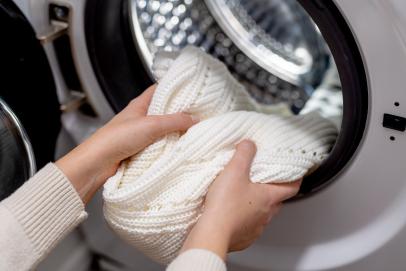 How to Dry-Clean at Home – With or Without a Kit