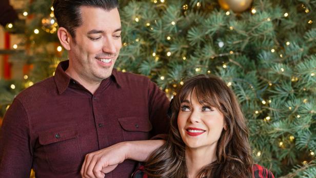 Jonathan Scott and Zooey Deschanel Announce Their Engagement