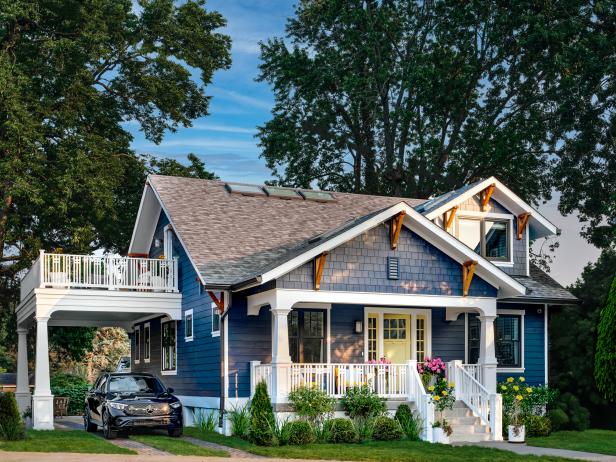 https://hgtvhome.sndimg.com/content/dam/images/hgtv/fullset/2023/8/18/2/uo23_carport-balcony-front-of-house-blue-sky-JGMB3789_h.jpg.rend.hgtvcom.616.462.suffix/1692583384967.jpeg