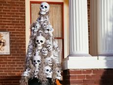 Topiary made of skulls for Halloween