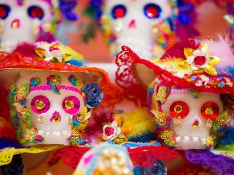 How to Make a Day of the Dead Sugar Skulls