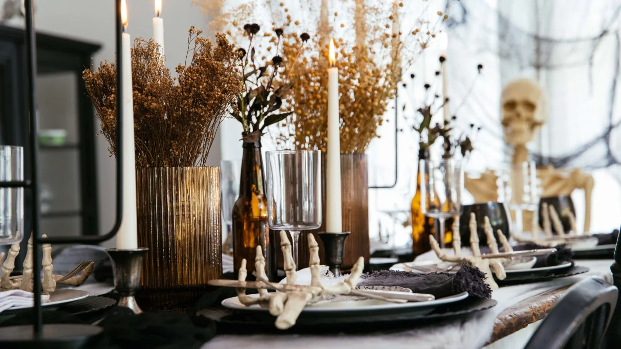 How to Create a Modern Halloween Tablescape | HGTV