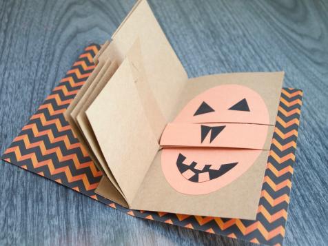 Halloween Kids' Craft: Jack-O’-Lantern Flipbook