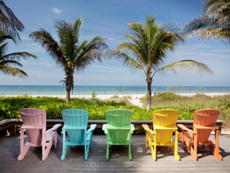 Limefish, from Pineapplefish Luxury Villas is one of the most stunning beachfront holiday rentals on Anna Maria Island, with direct access to a beautiful, almost private beach. With spectacular views across the Gulf.