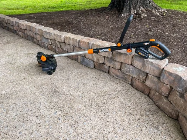 6 Best String Trimmers 2024 Reviewed | HGTV